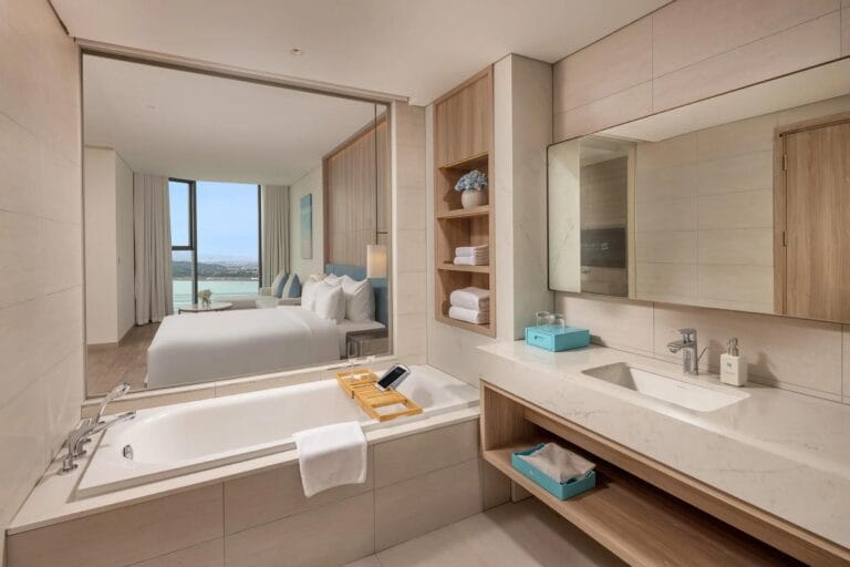 5-star hotel in Ha Long Marina