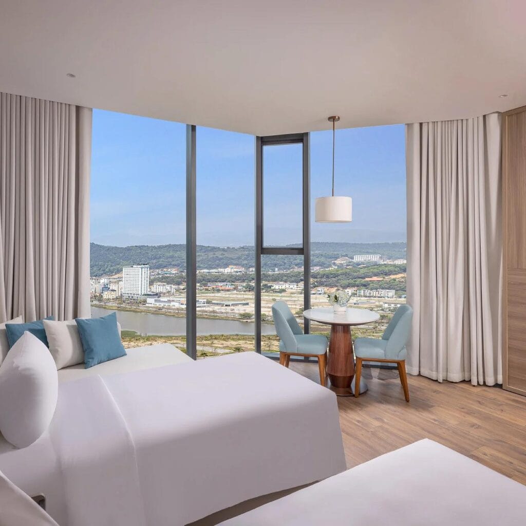 Luxury hotel apartments Ha Long