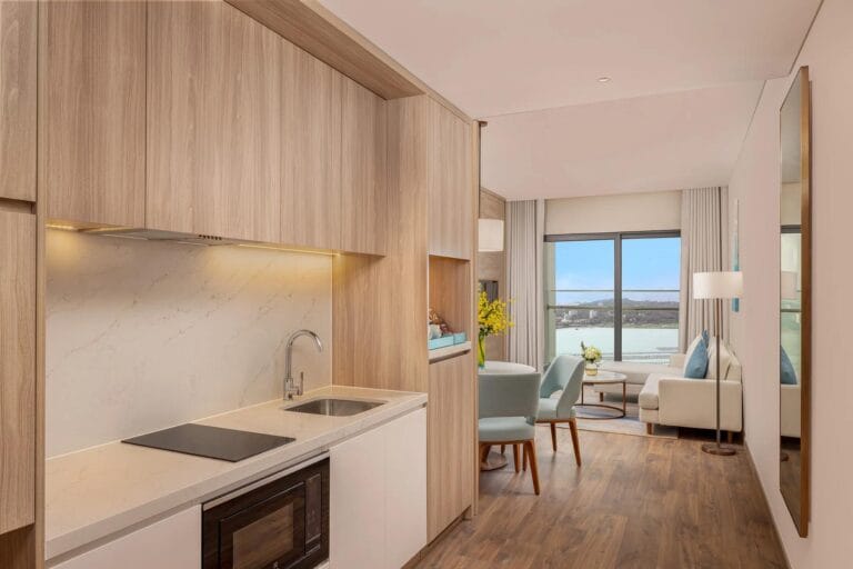 Best bay view hotel Ha Long