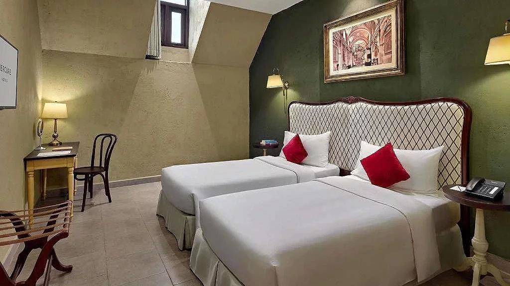 Mercure Danang French Village Bana Hills