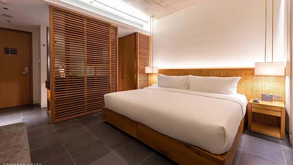 Best beachfront hotels in Da Nang