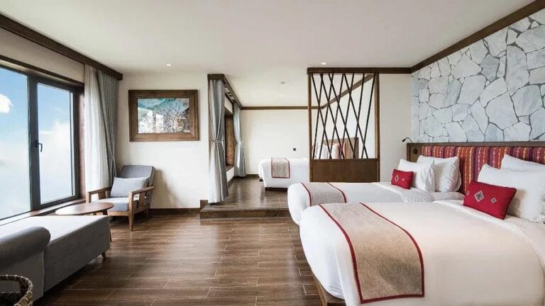 Cat Cat Village luxury stay