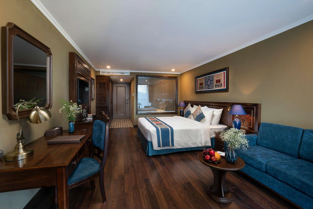 Sapa hotel with infinity pool