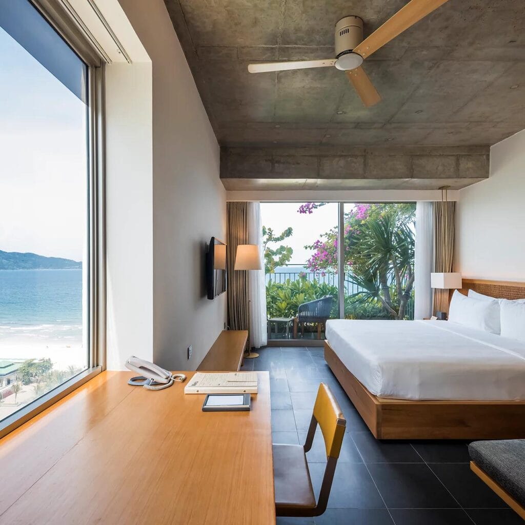 Best beachfront hotels in Da Nang
