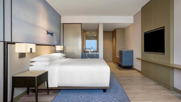 Accommodation near Han River