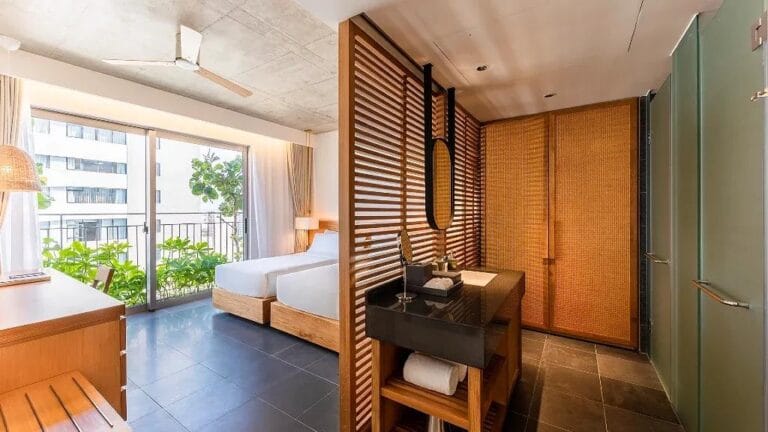 Best beachfront hotels in Da Nang