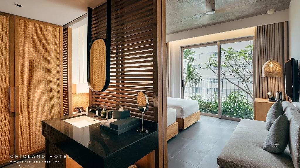 Best beachfront hotels in Da Nang