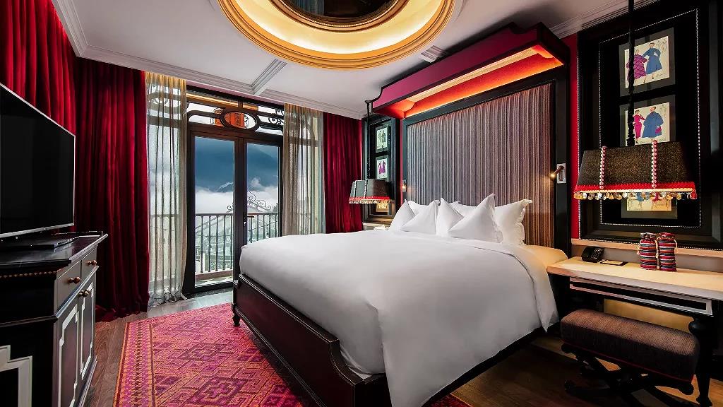 Luxury 5-star hotel Sapa