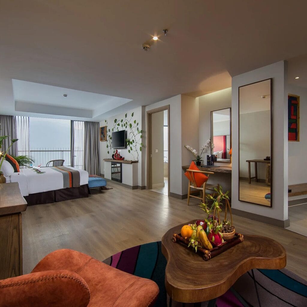 Luxury accommodation Muong Hoa Valley