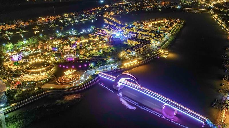 Luxury resort in Hoi An