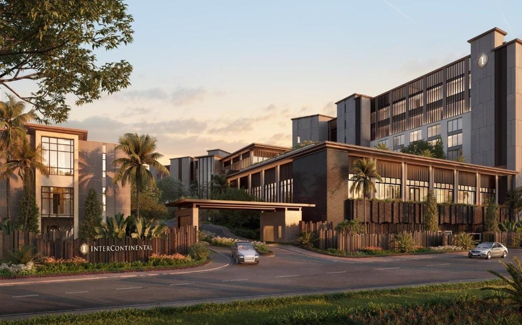 Ha Long Bay private beach hotel