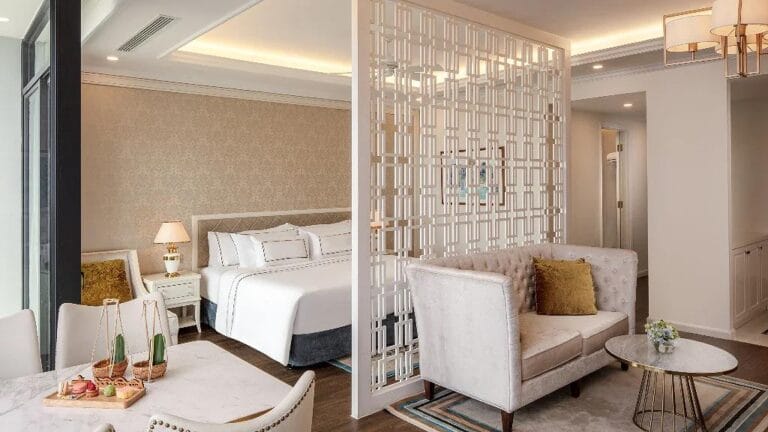 Luxury hotel in Da Nang city center