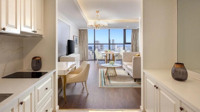 Luxury hotel in Da Nang city center