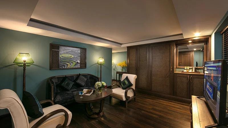 Sapa accommodation Muong Hoa Valley