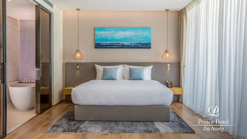 My Khe Beach accommodation