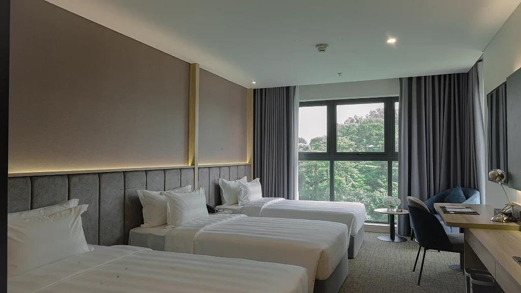 Best hotel near Sun World Ha Long