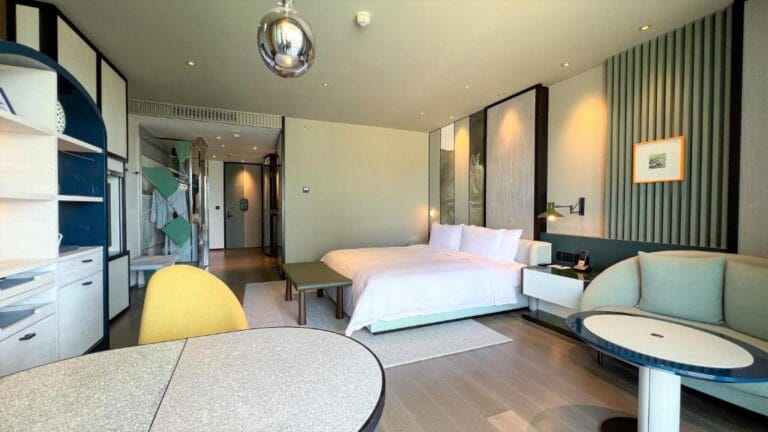 Superior Big King Ocean 1 bathroom