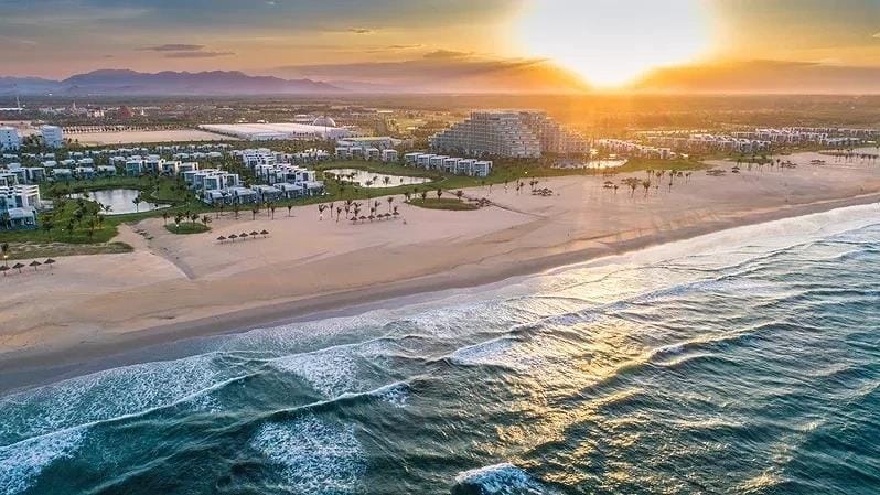 Beachfront villas Hoi An