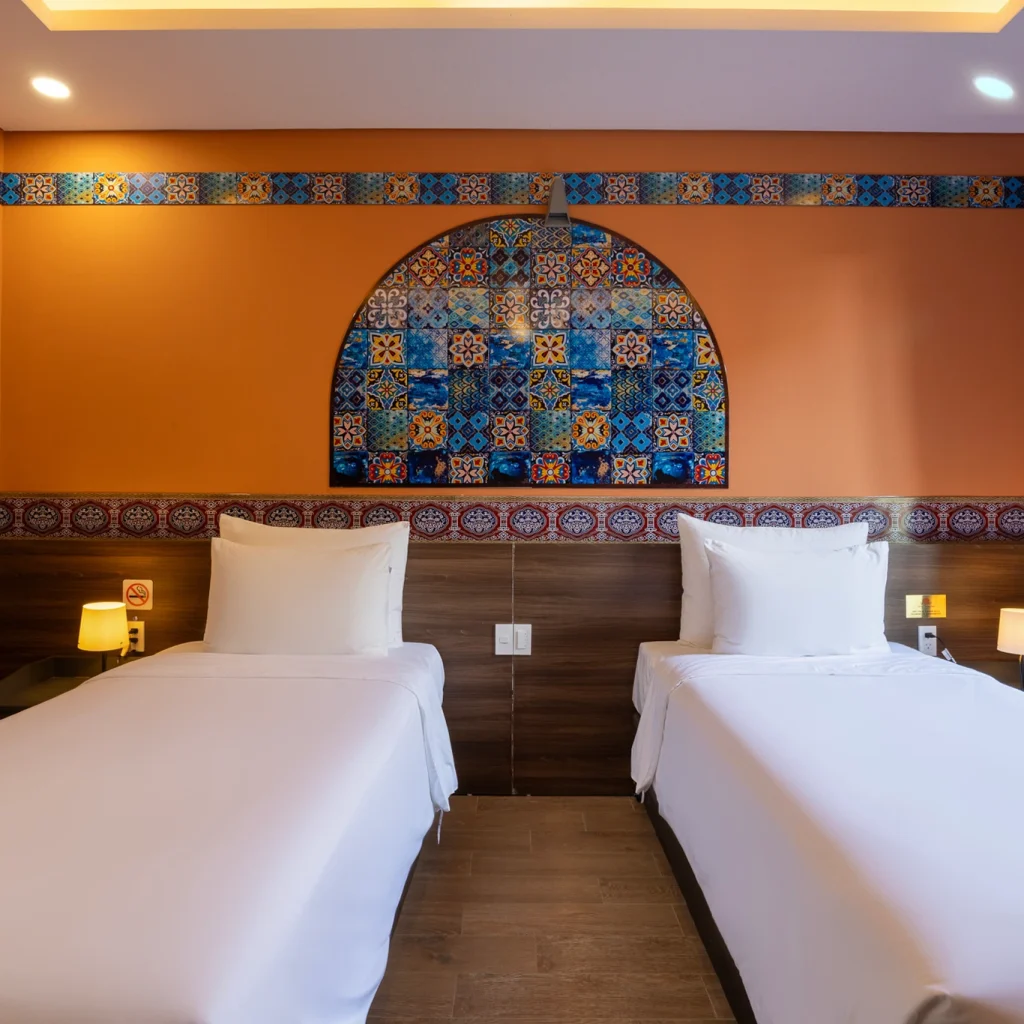 Hotels near Kiss Bridge Vietnam