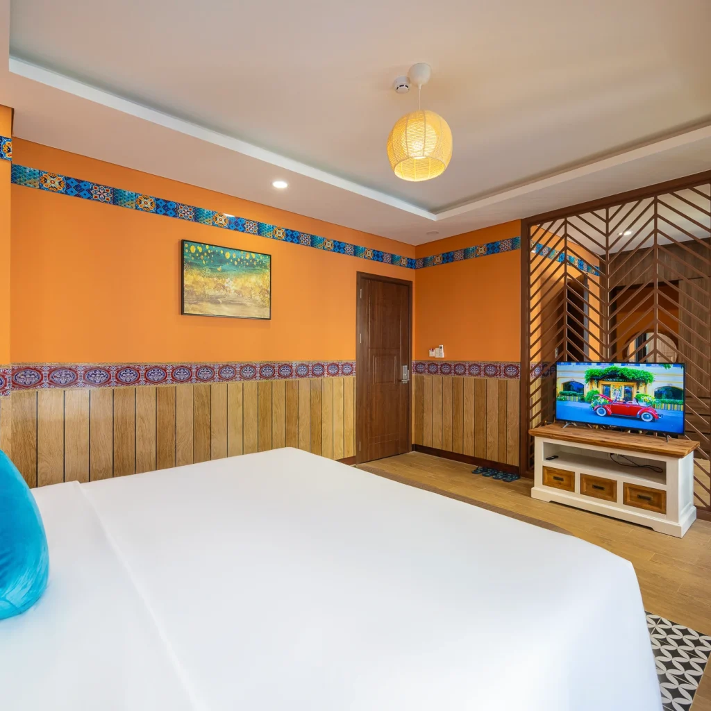 sunset town hotel