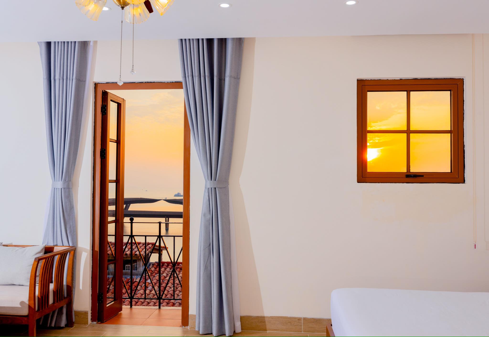 Sunset Town Phu Quoc accommodation